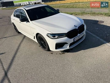 Авто BMW 5 Series 2017 № 7901221