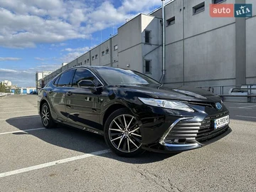 Авто Toyota Camry 2022 № 7901245