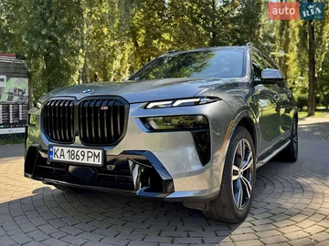 Авто BMW X7 2022 № 7901304