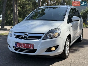 Авто Opel Zafira 2013 № 7901398