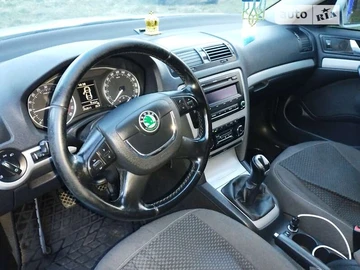 Авто Skoda Octavia 2012 № 7901400