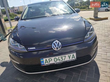 Авто Volkswagen E-Golf 2015 № 7901431