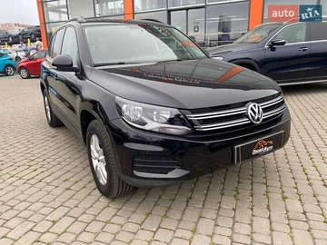 Авто Volkswagen Tiguan 2015 № 7901457