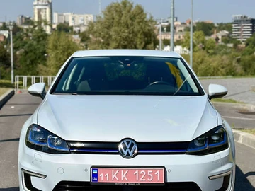 Авто Volkswagen E-Golf 2018 № 7901476