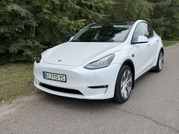 Авто Tesla Model Y 2021 № 7901555