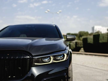 Авто BMW 7 Series 2018 № 7901604
