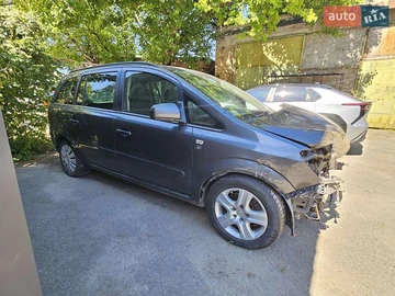 Авто Opel Zafira 2010 № 7901633