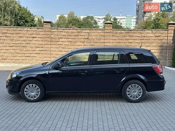 Авто Opel Astra 2010 № 7901716