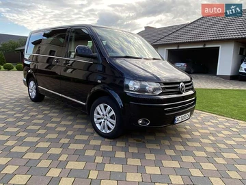 Авто Volkswagen Multivan 2015 № 7902057
