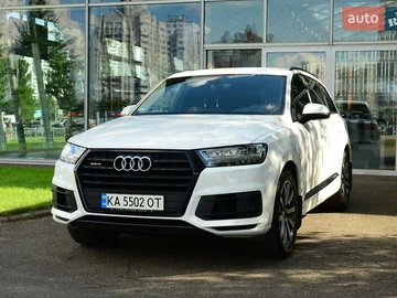 Авто Audi Q7 2019 № 7902095