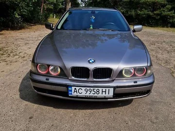 Авто BMW 5 Series 1999 № 7902207