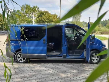 Авто Opel Vivaro 2002 № 7902273