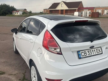 Авто Ford Fiesta 2013 № 7902299
