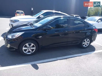 Авто Hyundai Accent 2018 № 7902338