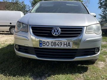 Авто Volkswagen Touran 2007 № 7902348