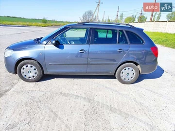 Авто Skoda Fabia 2009 № 7902404