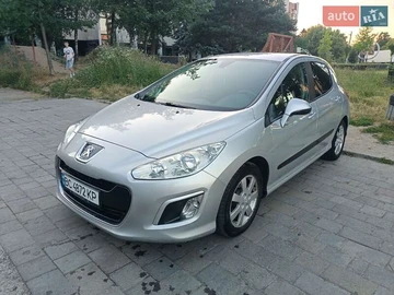 Авто Peugeot 308 2013 № 7902436