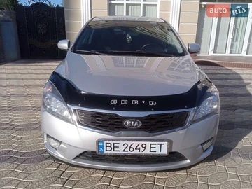 Авто KIA Ceed 2009 № 7902544