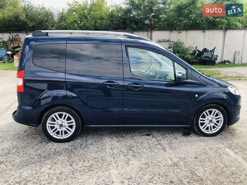 Авто Ford Tourneo Courier 2020 № 7902597