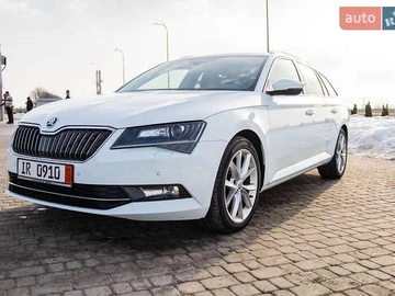 Авто Skoda Superb 2017 № 7902612
