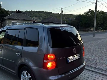 Авто Volkswagen Touran 2003 № 7902683