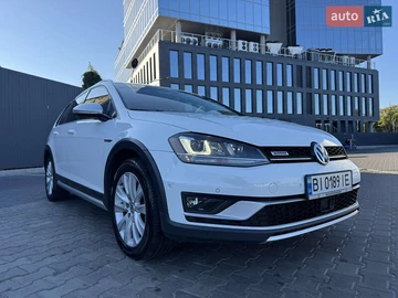 Авто Volkswagen Golf 2016 № 7902759