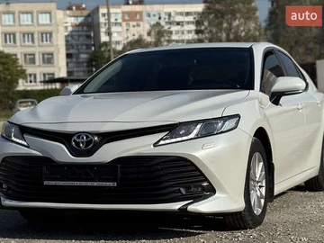 Авто Toyota Camry 2018 № 7902810