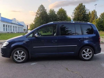 Авто Volkswagen Touran 2007 № 7902969