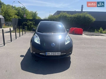 Авто Nissan Leaf 2013 № 7902978