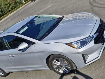 Авто Hyundai Elantra 2019 № 7903108