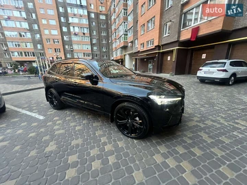 Авто Volvo Xc60 2024 № 7903205