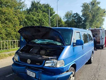 Авто Volkswagen Transporter 1999 № 7903272
