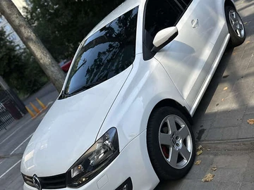 Авто Volkswagen Polo 2013 № 7903354