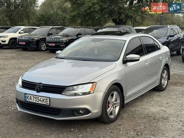 Авто Volkswagen Jetta 2012 № 7903374