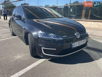 Авто Volkswagen E-Golf 2018 № 7903468