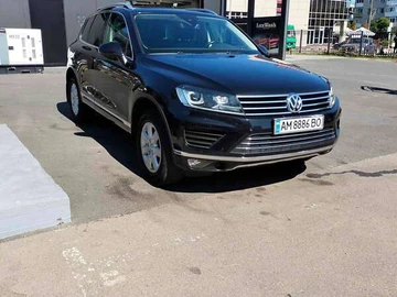 Авто Volkswagen Touareg 2016 № 7903559