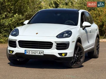 Авто Porsche Cayenne 2014 № 7903569