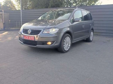 Авто Volkswagen Touran 2007 № 7903719