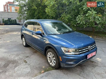 Авто Volkswagen Tiguan 2019 № 7903965