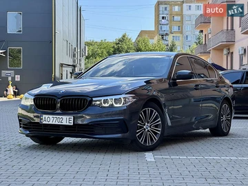 Авто BMW 5 Series 2018 № 7904050