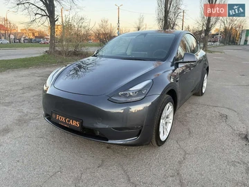 Авто Tesla Model Y 2023 № 7904054