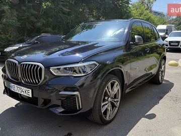 Авто BMW X5 2023 № 7904125