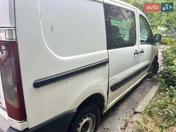 Авто Peugeot Expert 2008 № 7904229