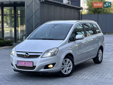 Авто Opel Zafira 2009 № 7904361