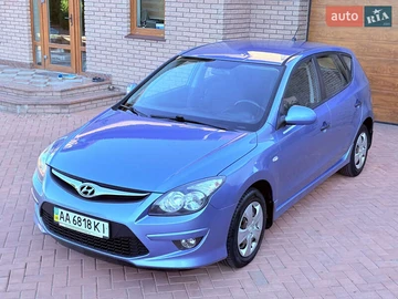 Авто Hyundai I30 2010 № 7904393