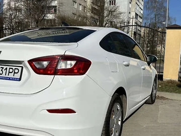 Авто Chevrolet Cruze 2018 № 7904499