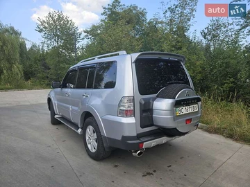 Авто Mitsubishi Pajero Wagon 2008 № 7904503