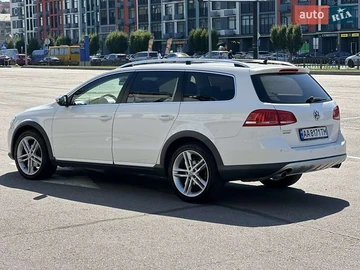 Авто Volkswagen Passat 2013 № 7904535