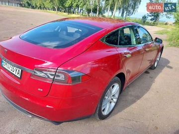 Авто Tesla Model S 2014 № 7904609