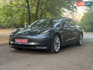 Авто Tesla Model 3 2018 № 7904654